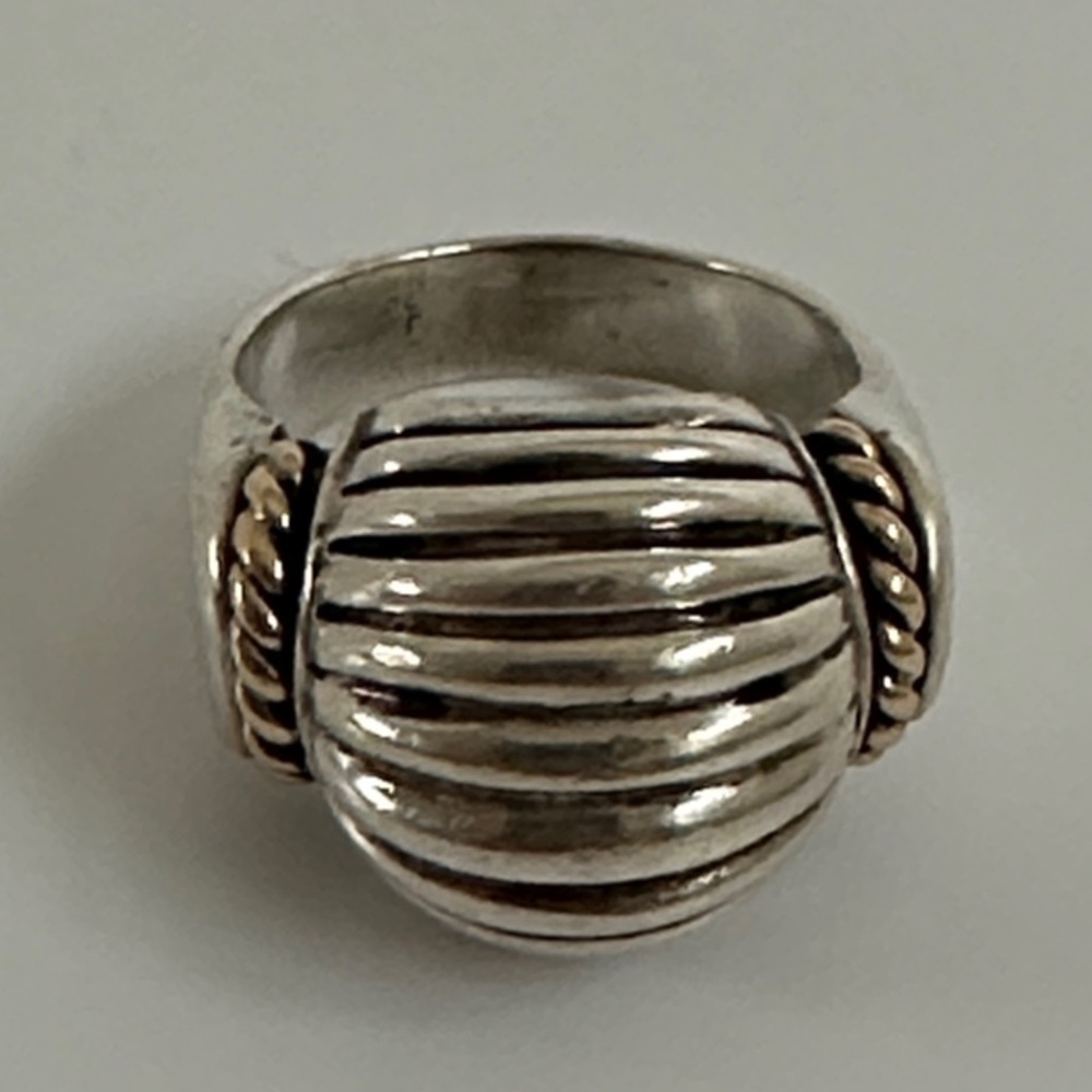 925 silver 14k yellow gold Elegant Silver Ring - Picture 5 of 13